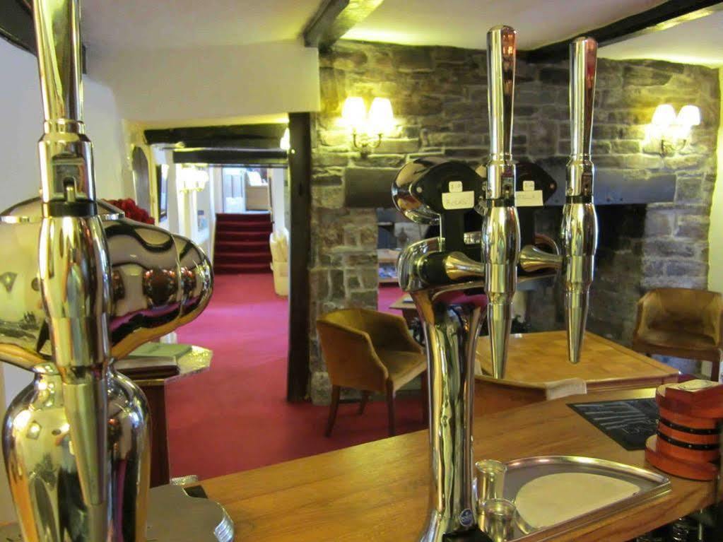 The Three Cocks Coaching Inn Glasbury Extérieur photo